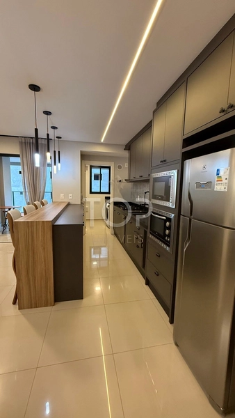 MOBILIADO EM MEIA PRAIA: 1ª foto da galeria de imagens do imóvel