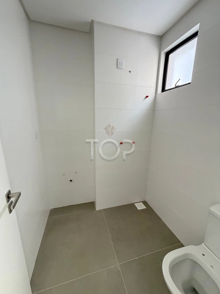 PRONTO PARA MORAR EM MEIA PRAIA: 31ª foto da galeria de imagens do imóvel