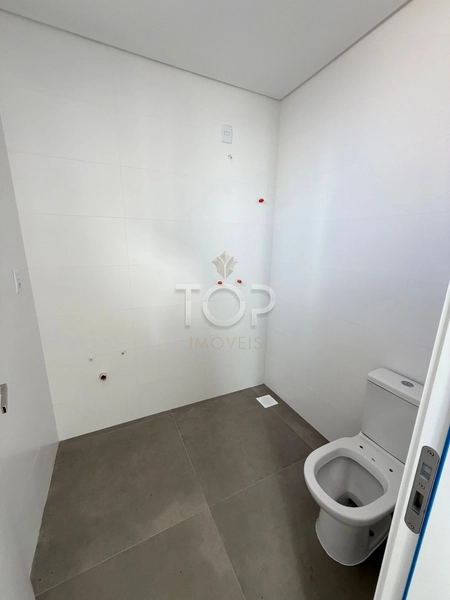 PRONTO PARA MORAR EM MEIA PRAIA: 29ª foto da galeria de imagens do imóvel