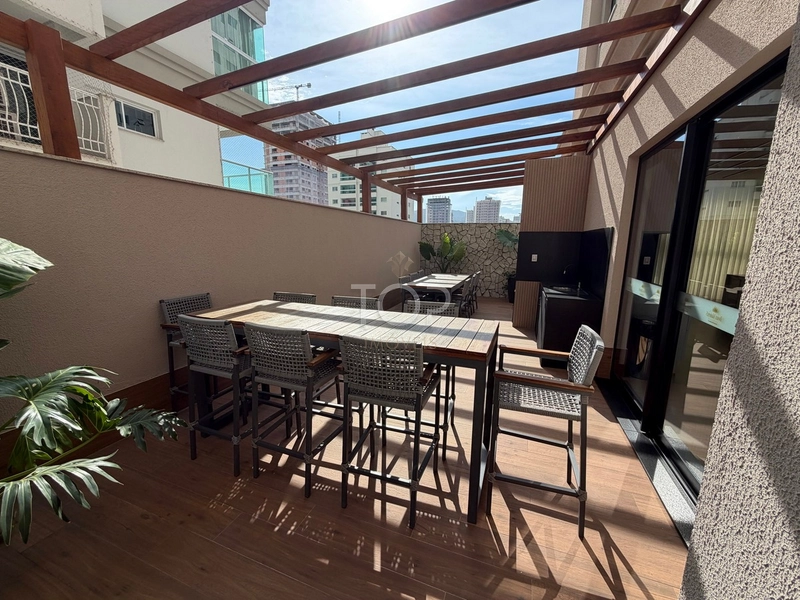 PRONTO PARA MORAR EM MEIA PRAIA: 16ª foto da galeria de imagens do imóvel