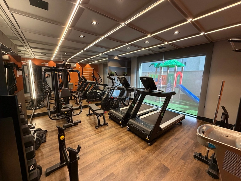 PRONTO PARA MORAR EM MEIA PRAIA: 18ª foto da galeria de imagens do imóvel