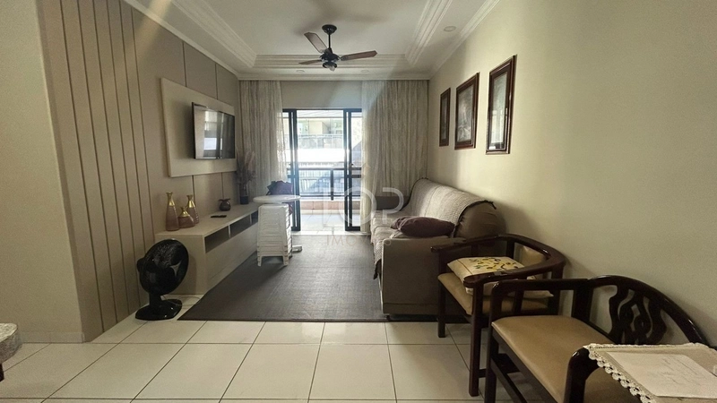 MOBILIADA EM MEIA PRAIA: 16ª foto da galeria de imagens do imóvel