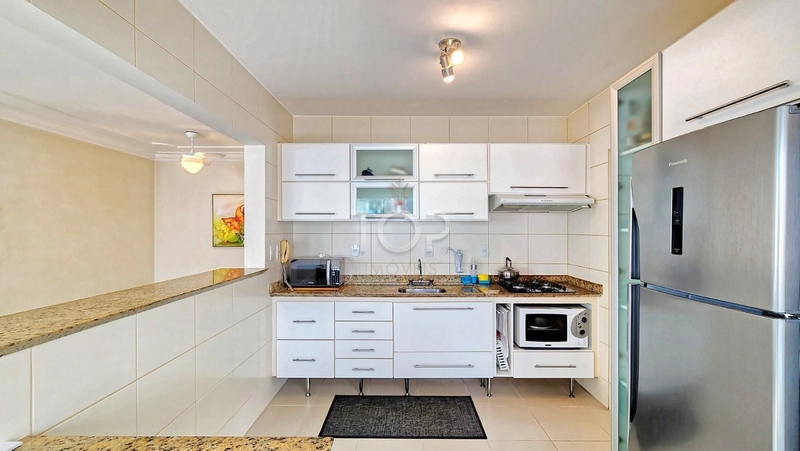 APARTAMENTO EM BALNEÁRIO CAMBORIÚ: 4ª foto da galeria de imagens do imóvel
