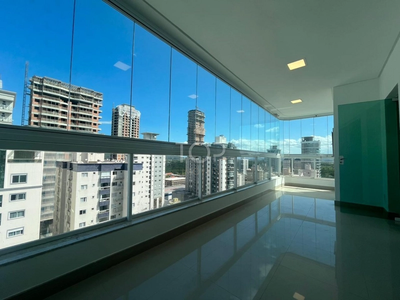 COBERTURA EM MEIA PRAIA: 9ª foto da galeria de imagens do imóvel