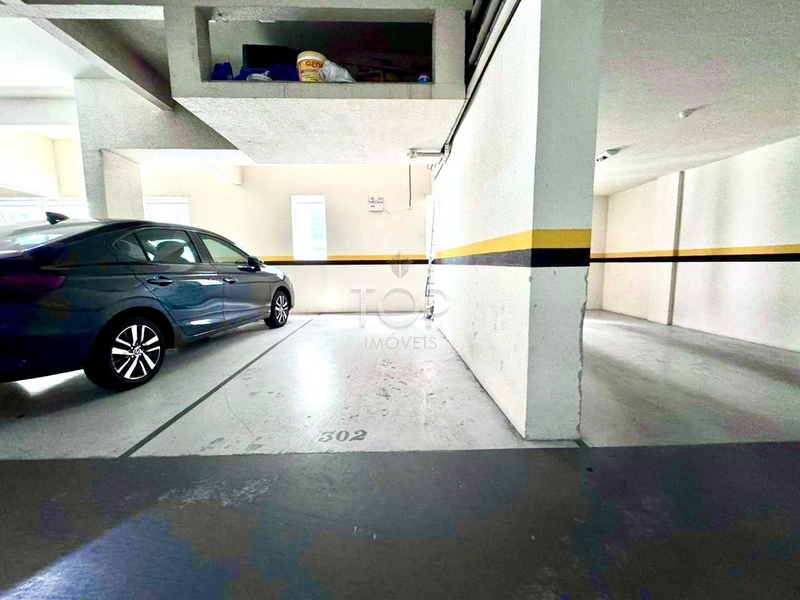 MOBILIADO EM MEIA PRAIA: 17ª foto da galeria de imagens do imóvel