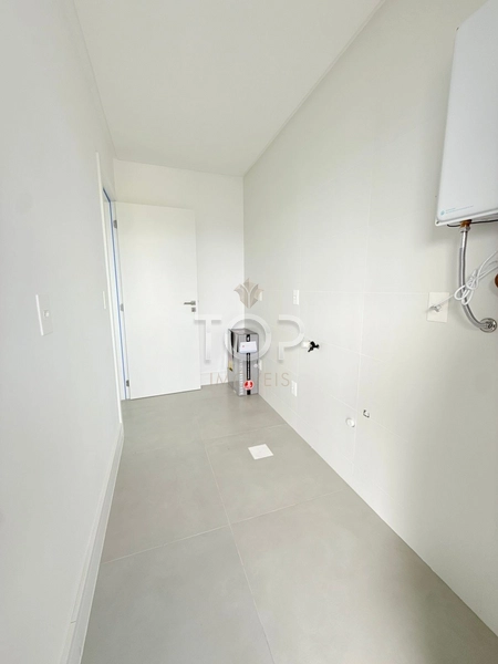 APARTAMENTO  4 SUÍTES EM MEIA PRAIA: 9ª foto da galeria de imagens do imóvel
