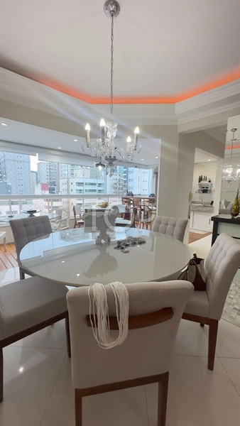 APARTAMENTO 3 SUITES EM MEIA PRAIA: 4ª foto da galeria de imagens do imóvel