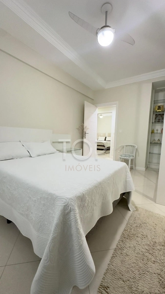 APARTAMENTO 3 SUITES EM MEIA PRAIA: 11ª foto da galeria de imagens do imóvel