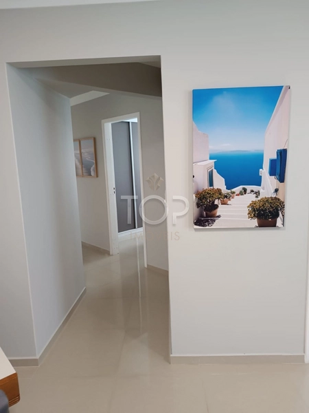 MOBILIADO EM MEIA PRAIA: 7ª foto da galeria de imagens do imóvel