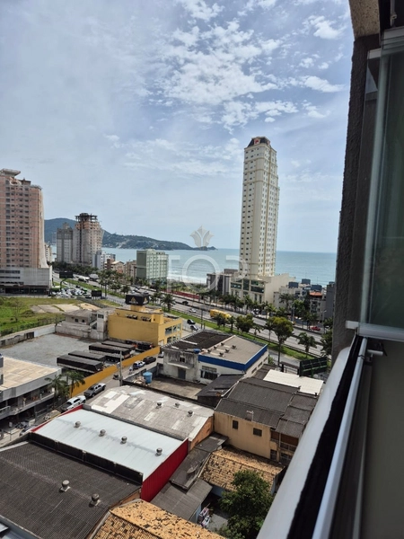 MOBILIADO COM VISTA PARA O MAR EM ITAPEMA: 1ª foto da galeria de imagens do imóvel