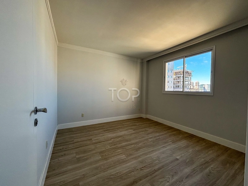 Apartamento novo em Porto Belo-Perequê: 13ª foto da galeria de imagens do imóvel