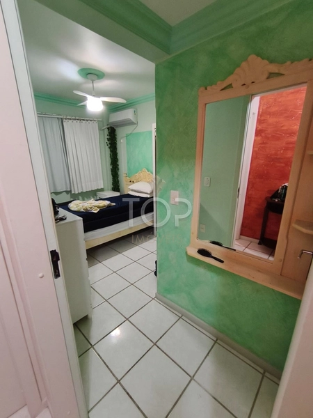 2 Quartos sendo 1 Suíte em Meia Praia e a 250 metros do mar: 4ª foto da galeria de imagens do imóvel
