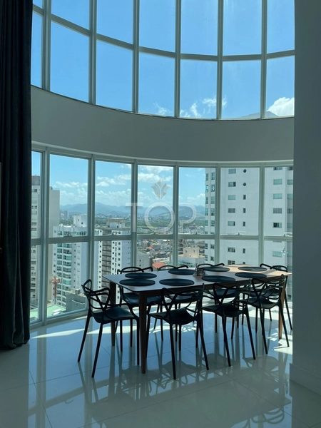 Duplex - Balneário Camboriú: 5ª foto da galeria de imagens do imóvel