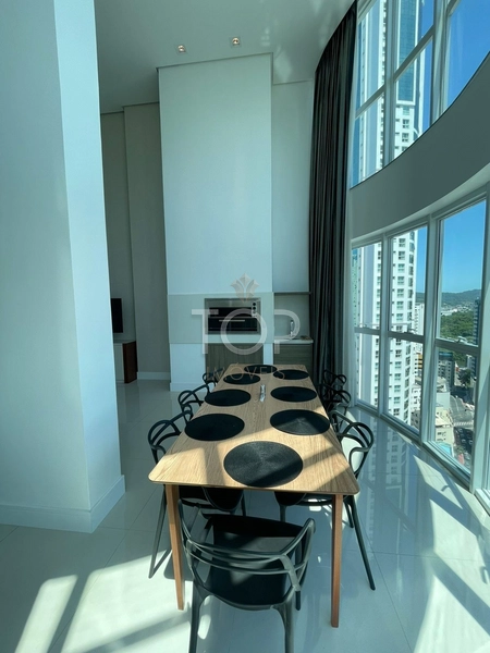 Duplex - Balneário Camboriú: 4ª foto da galeria de imagens do imóvel