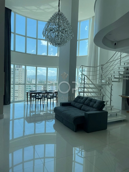 Duplex - Balneário Camboriú: 1ª foto da galeria de imagens do imóvel