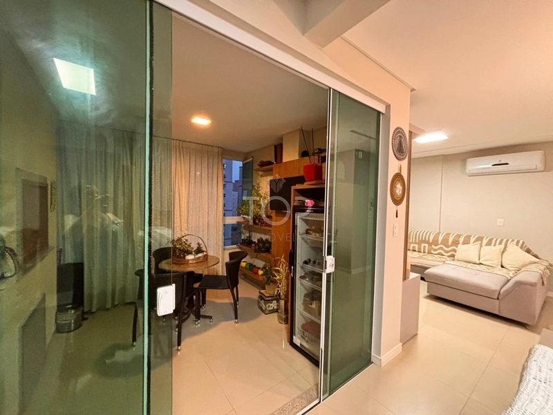 APARTAMENTO PRONTO ITAPEMA, MOBILIADO MEIA PRAIA: 2ª foto da galeria de imagens do imóvel
