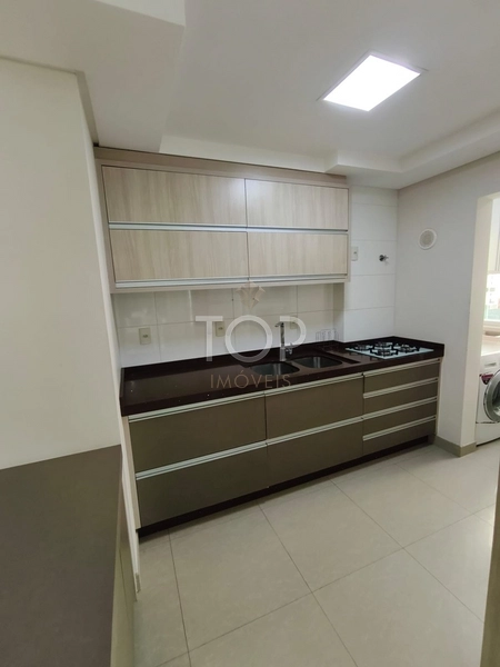 Apartamento mobiliado e com vista mar em Meia Praia: 21ª foto da galeria de imagens do imóvel