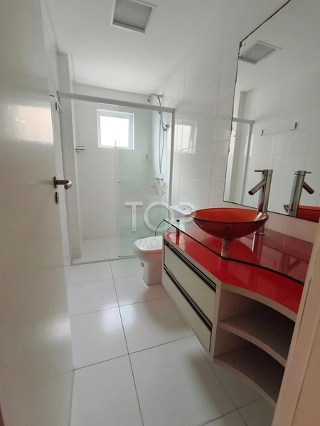 Apartamento mobiliado e com vista mar em Meia Praia: 16ª foto da galeria de imagens do imóvel