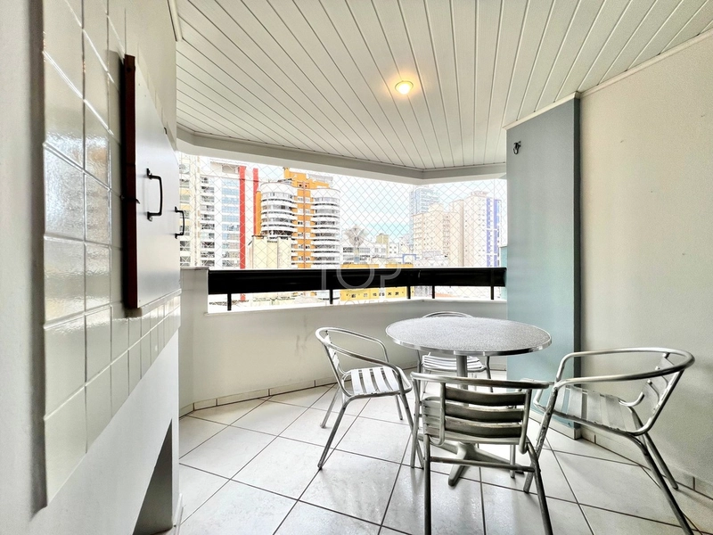COBERTURA DUPLEX MOBILIADA EM MEIA PRAIA: 1ª foto da galeria de imagens do imóvel