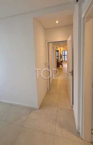 APARTAMENTO MOBILIADO EM MEIA PRAIA: 18ª foto da galeria de imagens do imóvel