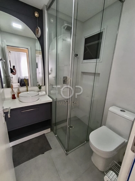 1 Apartamento por andar na Quadra mar em Meia Praia: 10ª foto da galeria de imagens do imóvel
