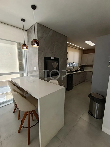 1 Apartamento por andar na Quadra mar em Meia Praia: 17ª foto da galeria de imagens do imóvel
