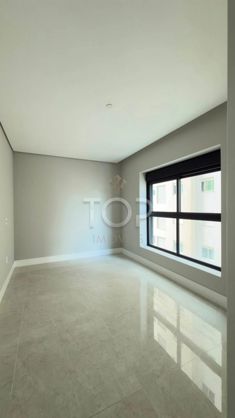 APARTAMENTO ALTO PADRÃO COM VISTA PARA O MAR EM MEIA PRAIA: 19ª foto da galeria de imagens do imóvel