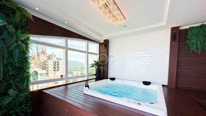 Cobertura Duplex na Quadra Mar em Meia Praia, finamente mobiliada!: 33ª foto da galeria de imagens do imóvel