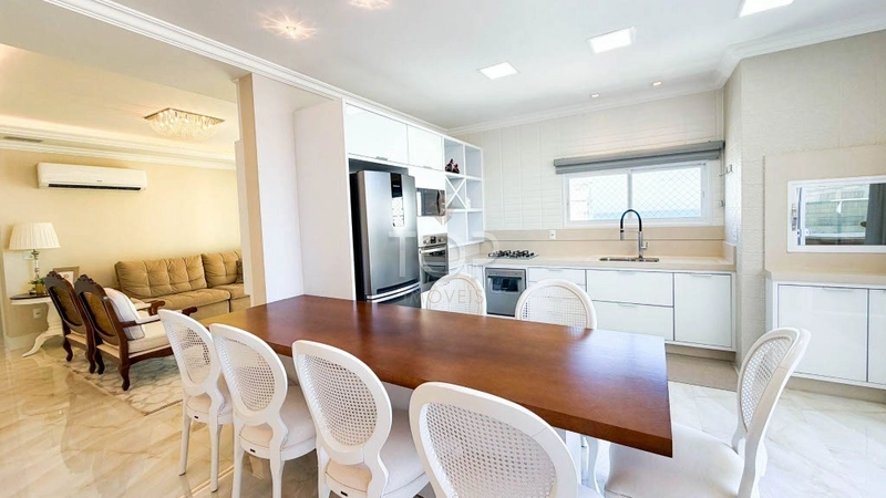 Cobertura Duplex na Quadra Mar em Meia Praia, finamente mobiliada!: 30ª foto da galeria de imagens do imóvel