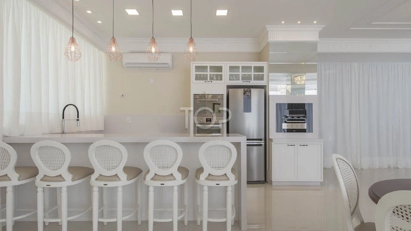 Cobertura Duplex na Quadra Mar em Meia Praia, finamente mobiliada!: 70ª foto da galeria de imagens do imóvel