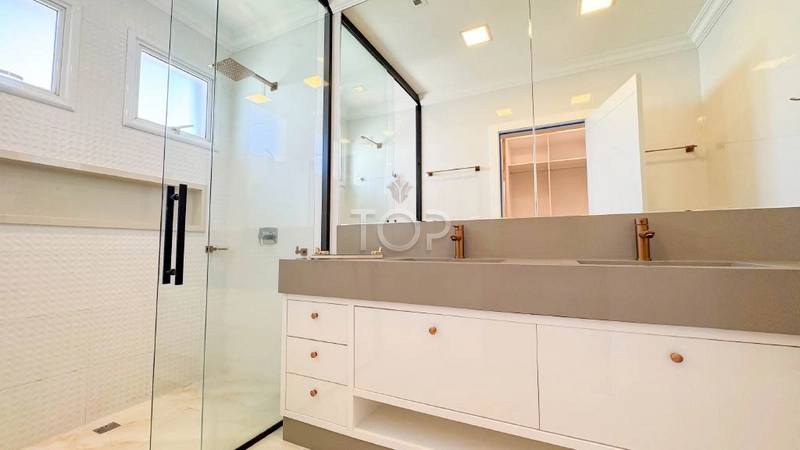 Cobertura Duplex na Quadra Mar em Meia Praia, finamente mobiliada!: 18ª foto da galeria de imagens do imóvel