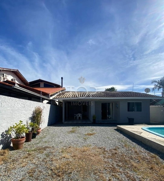 EXCELENTE  CASA EM PORTO BELO: 32ª foto da galeria de imagens do imóvel