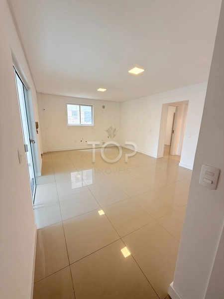 APARTAMENTO PRONTO EM ITAPEMA: 6ª foto da galeria de imagens do imóvel