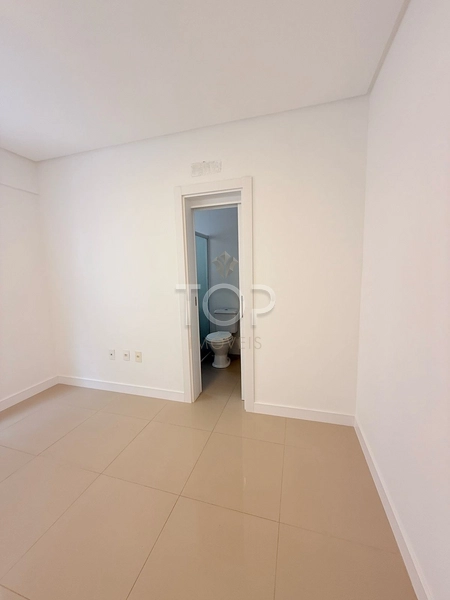 APARTAMENTO PRONTO EM ITAPEMA: 8ª foto da galeria de imagens do imóvel