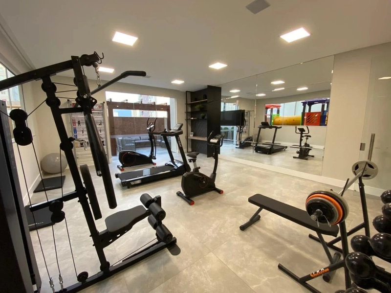 APARTAMENTO COM 4 SUÍTES NA QUADRA DO MAR: 20ª foto da galeria de imagens do imóvel