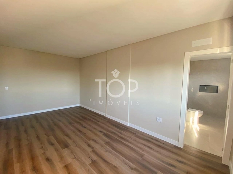 APARTAMENTO COM 4 SUÍTES NA QUADRA DO MAR: 5ª foto da galeria de imagens do imóvel