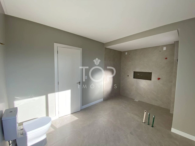 APARTAMENTO COM 4 SUÍTES NA QUADRA DO MAR: 11ª foto da galeria de imagens do imóvel