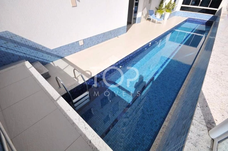 LINDO IMÓVEL NA QUADRA DO MAR: 21ª foto da galeria de imagens do imóvel