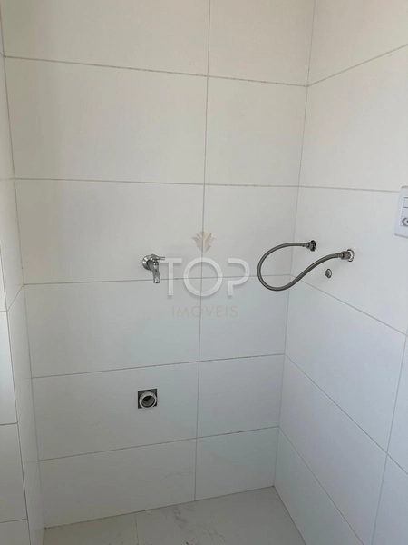 APARTAMENTO SEMI MOBILIADO EM ITAPEMA: 13ª foto da galeria de imagens do imóvel