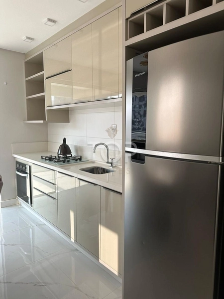 APARTAMENTO SEMI MOBILIADO EM ITAPEMA: 6ª foto da galeria de imagens do imóvel