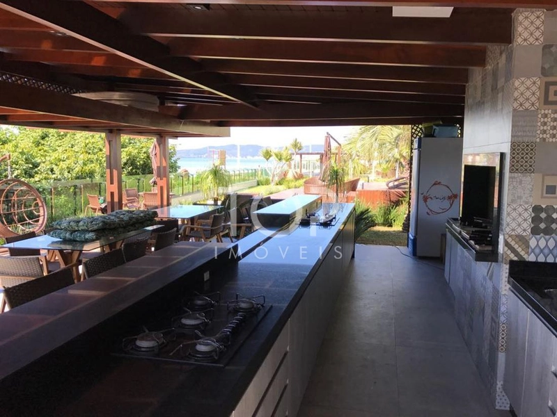 APARTAMENTO FRENTE MAR E MOBILIADO EM ITAPEMA: 10ª foto da galeria de imagens do imóvel