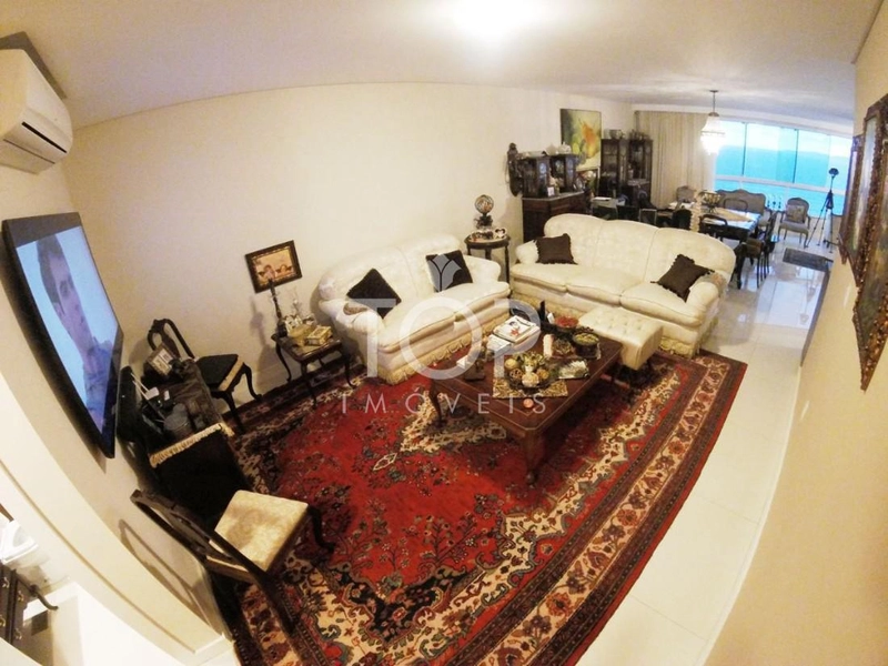 APARTAMENTO FRENTE MAR E MOBILIADO EM ITAPEMA: 3ª foto da galeria de imagens do imóvel