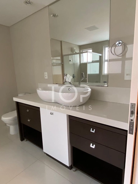 APARTAMENTO QUADRA DO MAR MOBILIADO: 29ª foto da galeria de imagens do imóvel