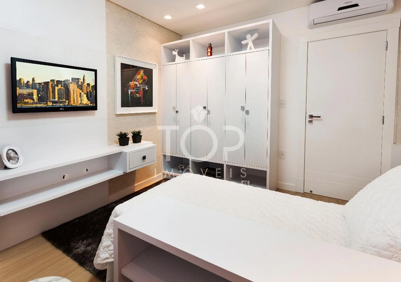 APARTAMENTO QUADRA DO MAR MOBILIADO: 7ª foto da galeria de imagens do imóvel