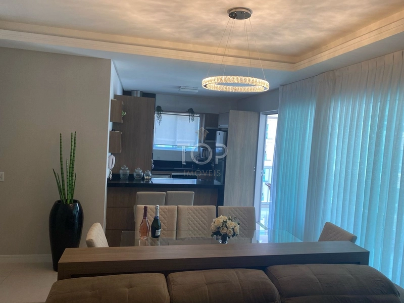 APARTAMENTO MOBILIADO EM MEIA PRAIA!: 2ª foto da galeria de imagens do imóvel