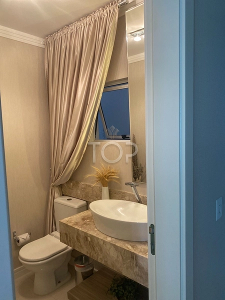 APARTAMENTO MOBILIADO EM MEIA PRAIA!: 9ª foto da galeria de imagens do imóvel