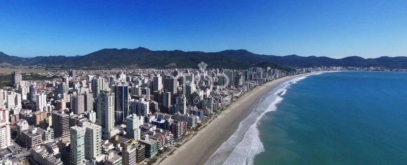 OPÇÃO DE INVESTIMENTO NA QUADRA MAR - MEIA PRAIA: 15ª foto da galeria de imagens do imóvel