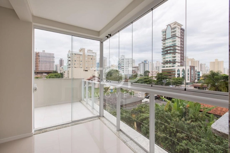 APARTAMENTO PRONTO NA MEIA PRAIA: 7ª foto da galeria de imagens do imóvel