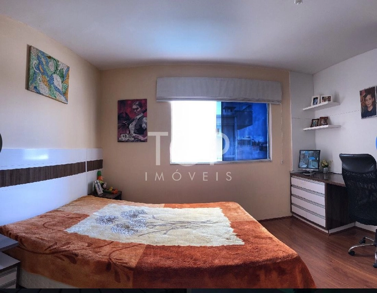 CASA TRIPLEX EM PORTO BELO PEREQUÊ: 2ª foto da galeria de imagens do imóvel