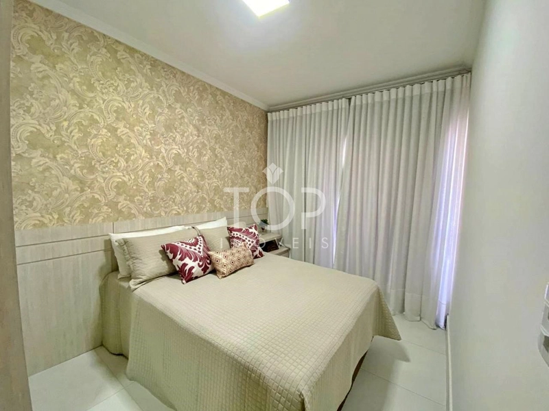 APARTAMENTO MOBILIADO E EQUIPADO EM MEIA PRAIA: 17ª foto da galeria de imagens do imóvel